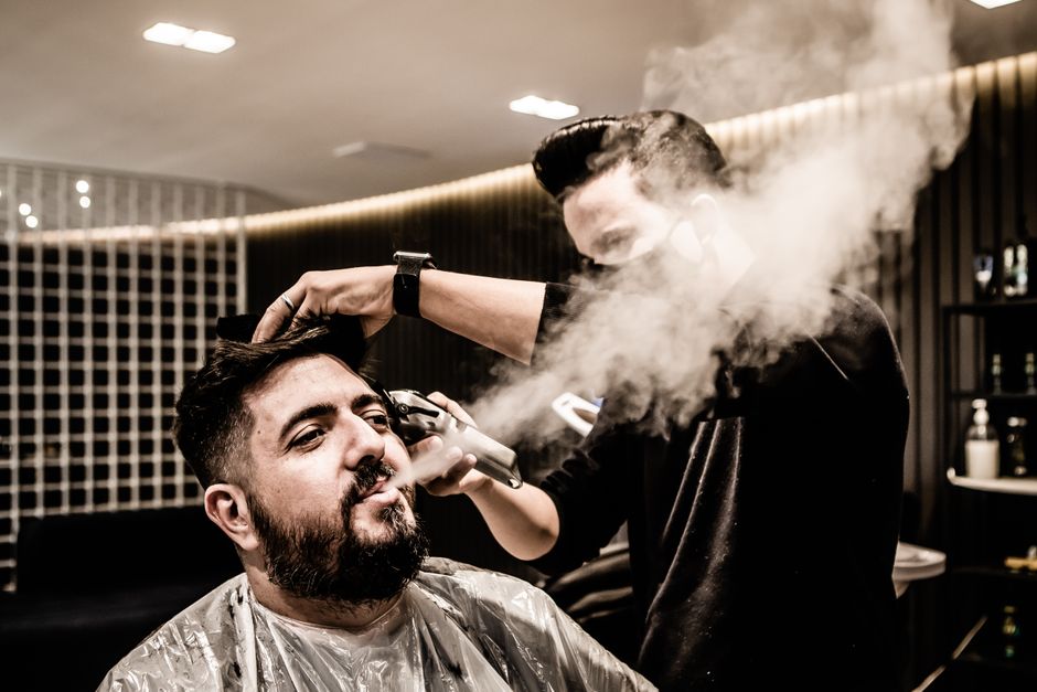 Portrét — David Klein, Barber · vousy